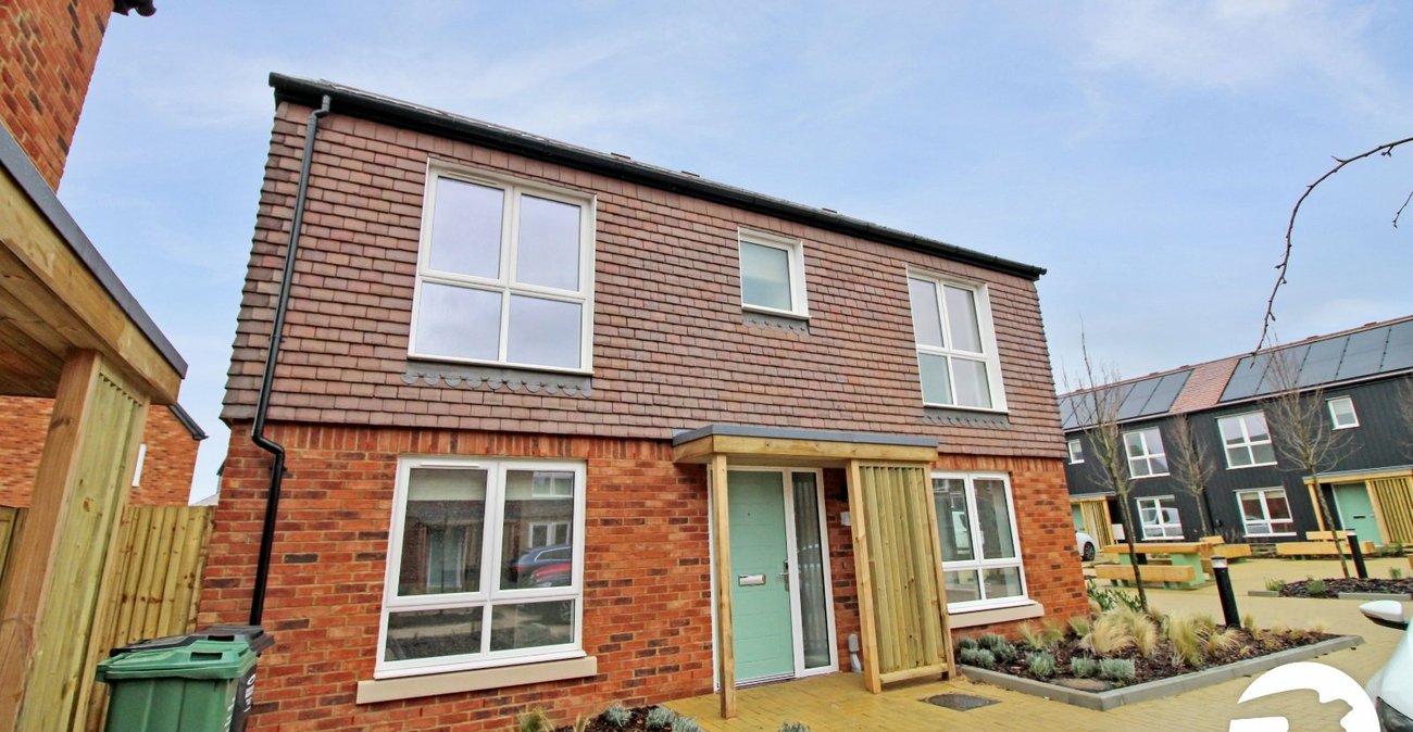 3 bedroom house to rent in Alkerden | Robinson Michael & Jackson