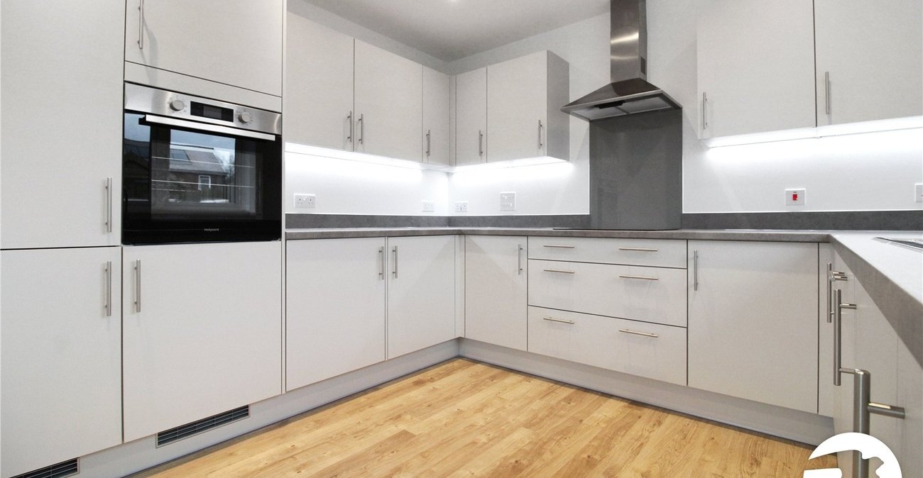 3 bedroom house to rent in Alkerden | Robinson Michael & Jackson