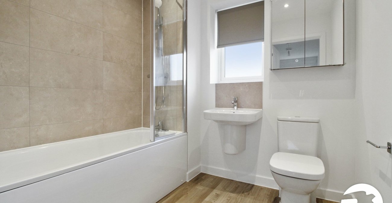 3 bedroom house to rent in Alkerden | Robinson Michael & Jackson