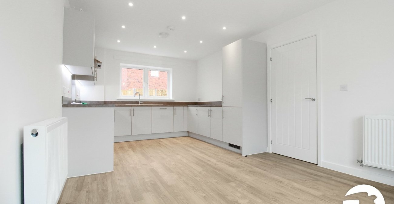 3 bedroom house to rent in Alkerden | Robinson Michael & Jackson