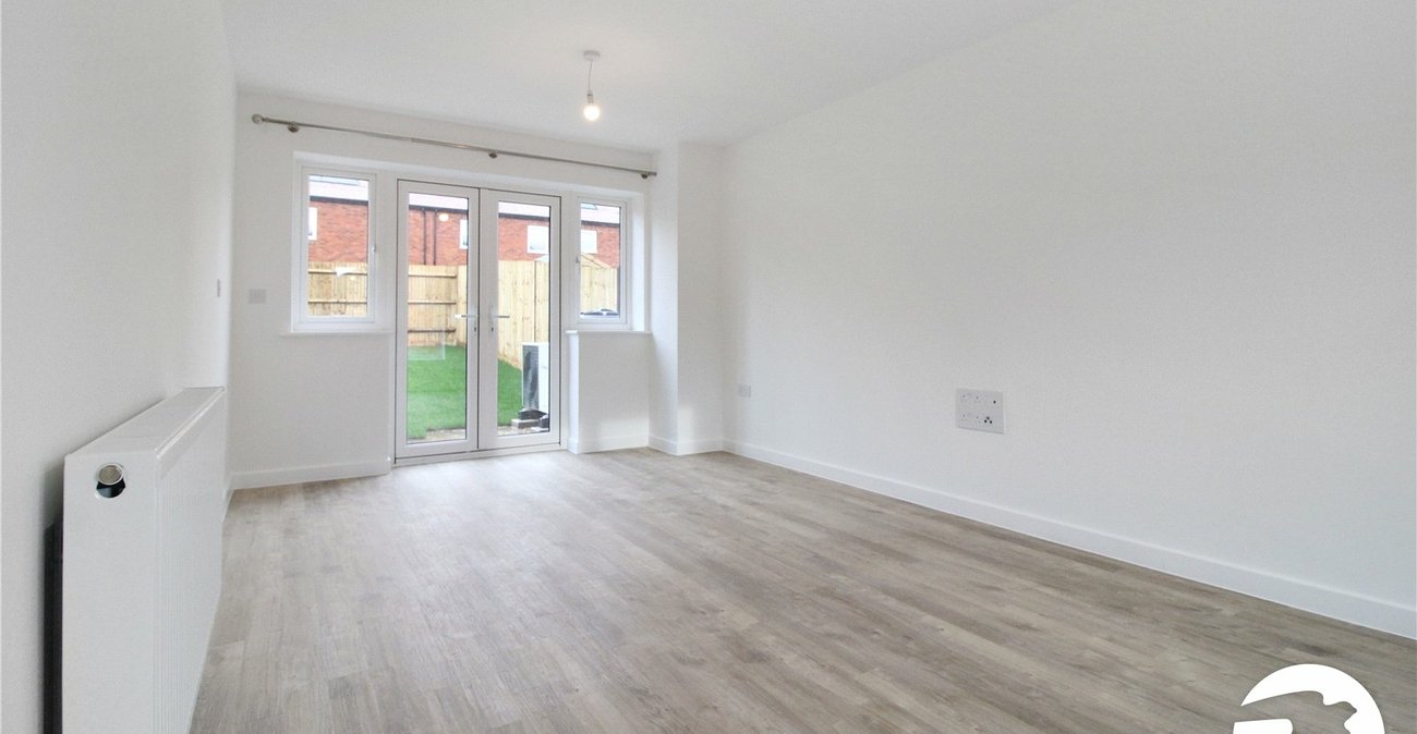 3 bedroom house to rent in Alkerden | Robinson Michael & Jackson