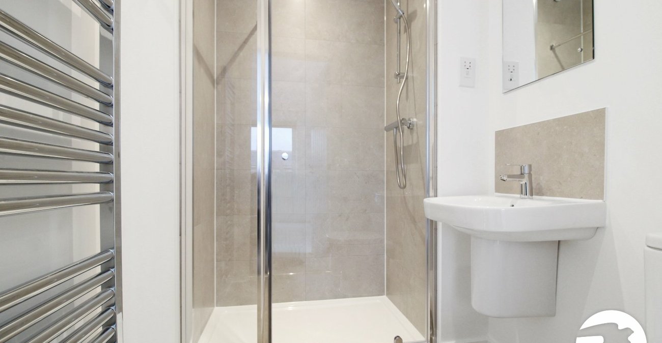 3 bedroom house to rent in Alkerden | Robinson Michael & Jackson