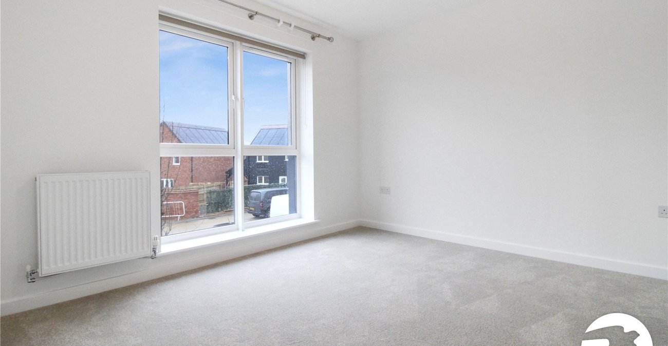 3 bedroom house to rent in Alkerden | Robinson Michael & Jackson