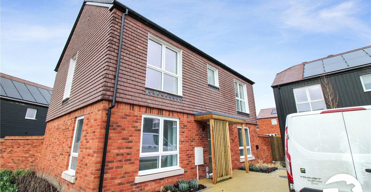 3 bedroom house to rent in Alkerden | Robinson Michael & Jackson