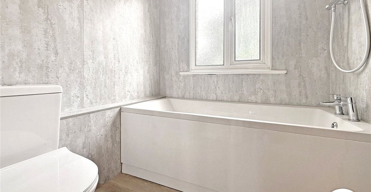 3 bedroom house to rent in Maidstone | Robinson Michael & Jackson