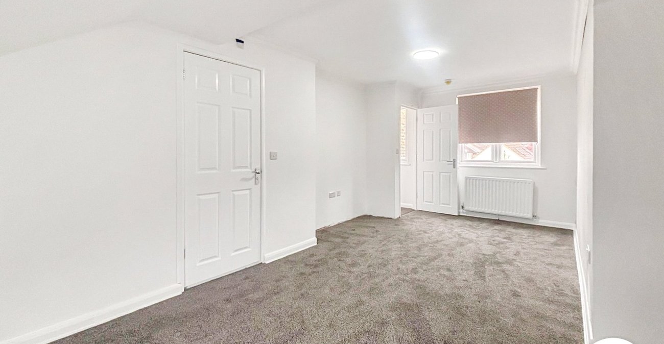 4 bedroom house to rent in Dartford | Robinson Jackson