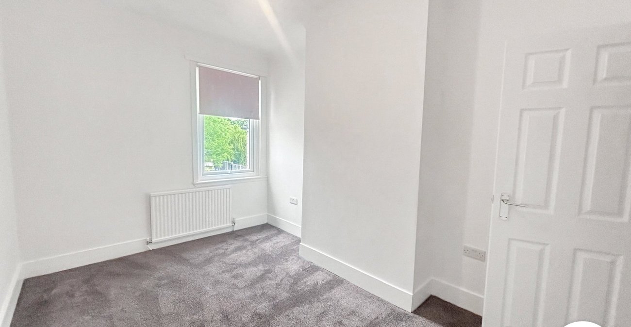 4 bedroom house to rent in Dartford | Robinson Jackson