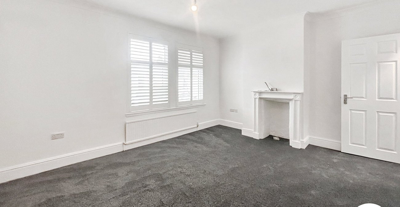 4 bedroom house to rent in Dartford | Robinson Jackson