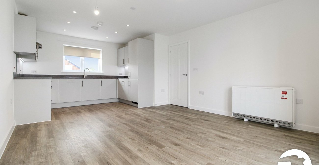 2 bedroom property to rent in Alkerden | Robinson Michael & Jackson