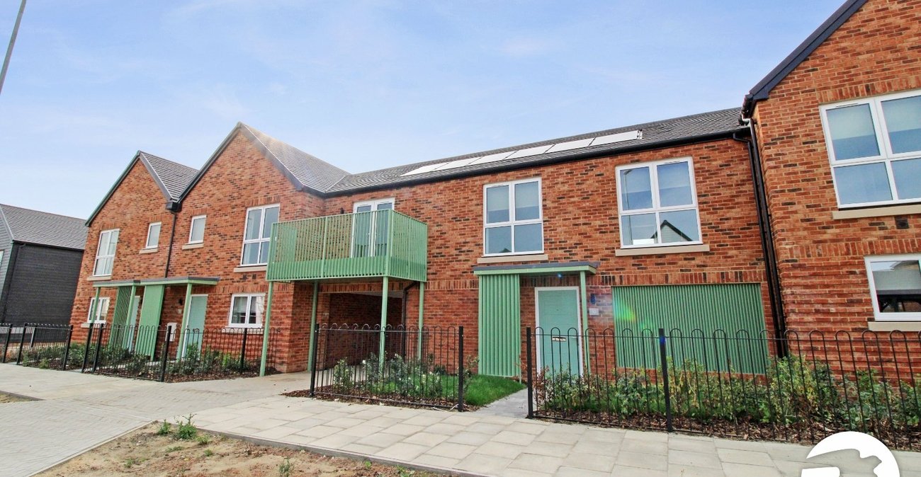 2 bedroom property to rent in Alkerden | Robinson Michael & Jackson