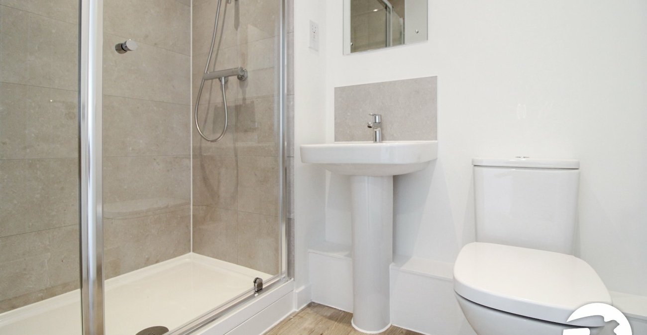 2 bedroom property to rent in Alkerden | Robinson Michael & Jackson