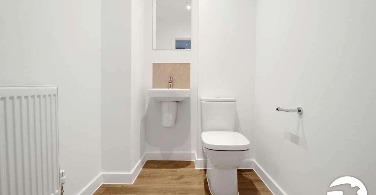 3 bedroom house to rent in Alkerden | Robinson Michael & Jackson