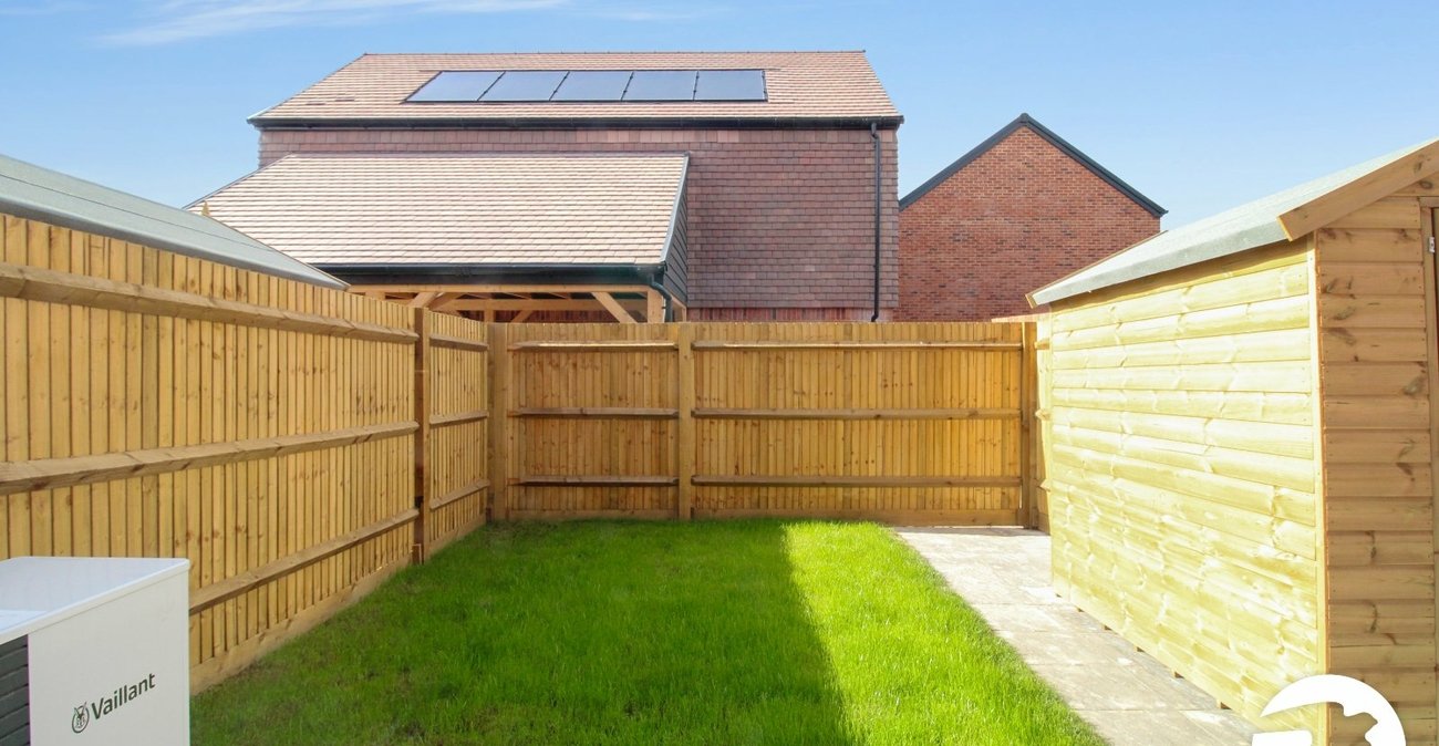 3 bedroom house to rent in Alkerden | Robinson Michael & Jackson