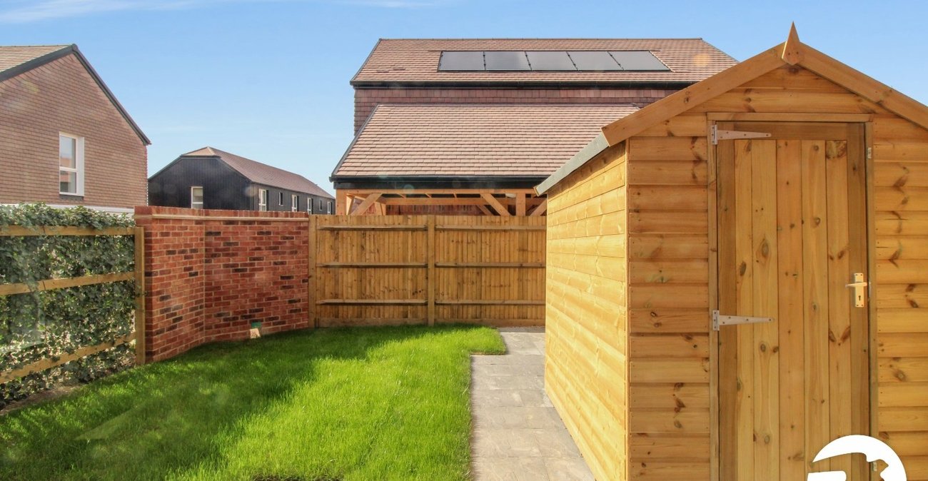 3 bedroom house to rent in Alkerden | Robinson Michael & Jackson