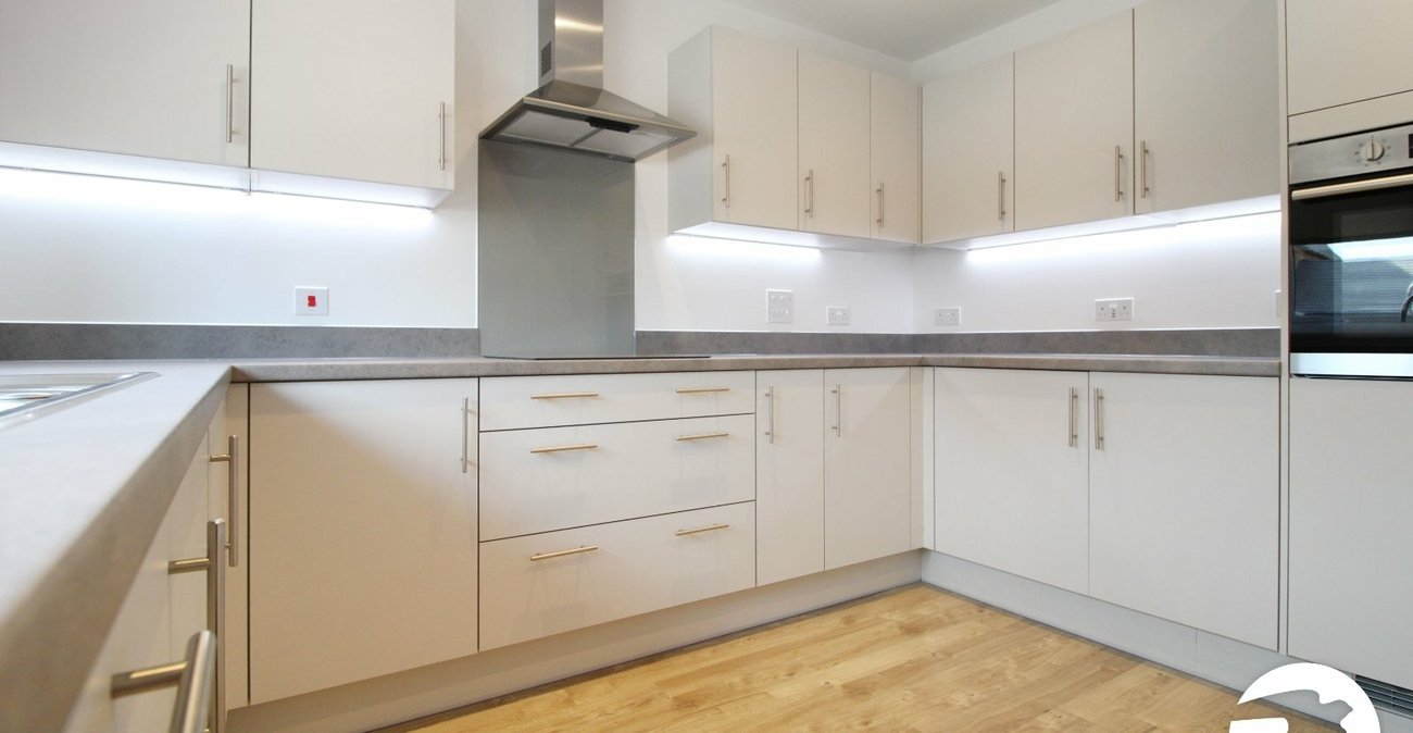 3 bedroom house to rent in Alkerden | Robinson Michael & Jackson