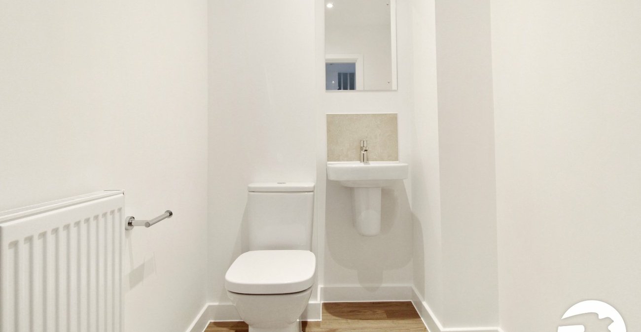 3 bedroom house to rent in Alkerden | Robinson Michael & Jackson