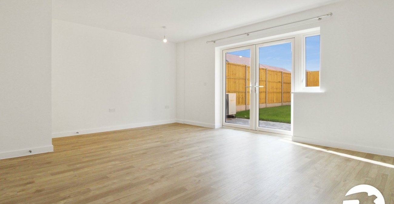 3 bedroom house to rent in Alkerden | Robinson Michael & Jackson