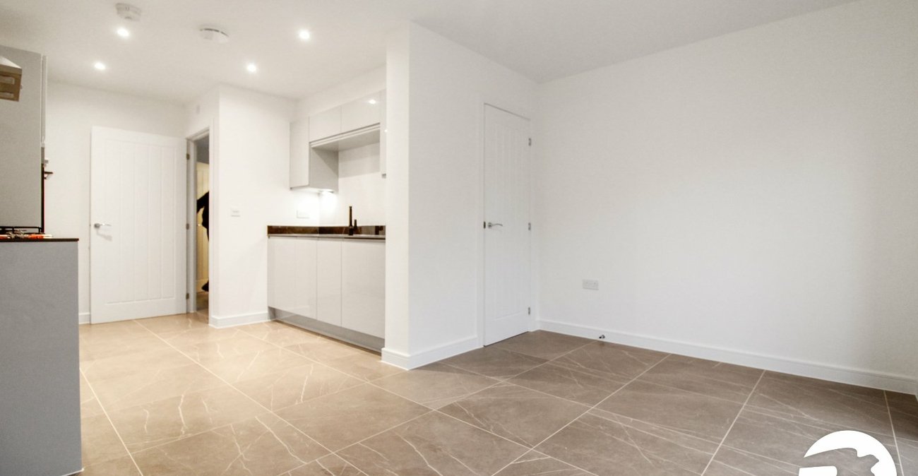 3 bedroom house to rent in Alkerden | Robinson Michael & Jackson