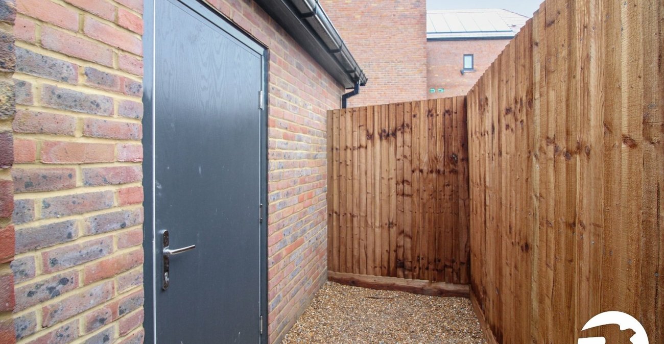 3 bedroom house to rent in Alkerden | Robinson Michael & Jackson