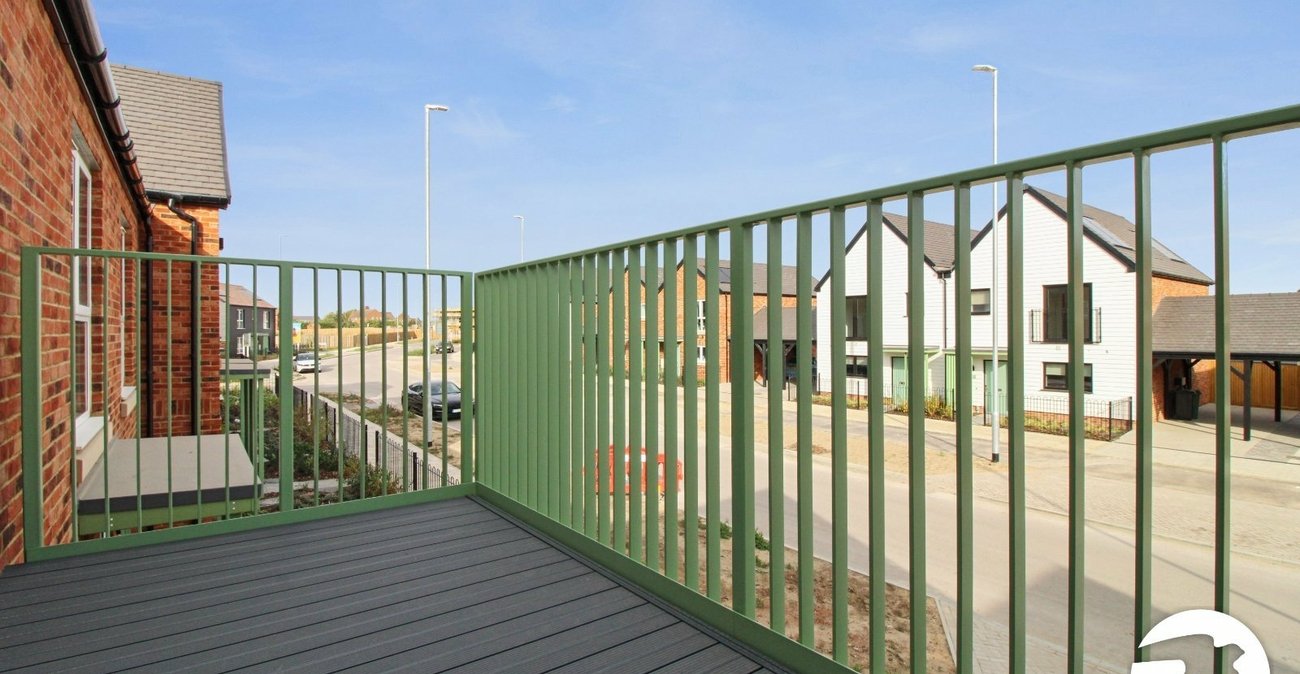 2 bedroom property to rent in Alkerden | Robinson Michael & Jackson