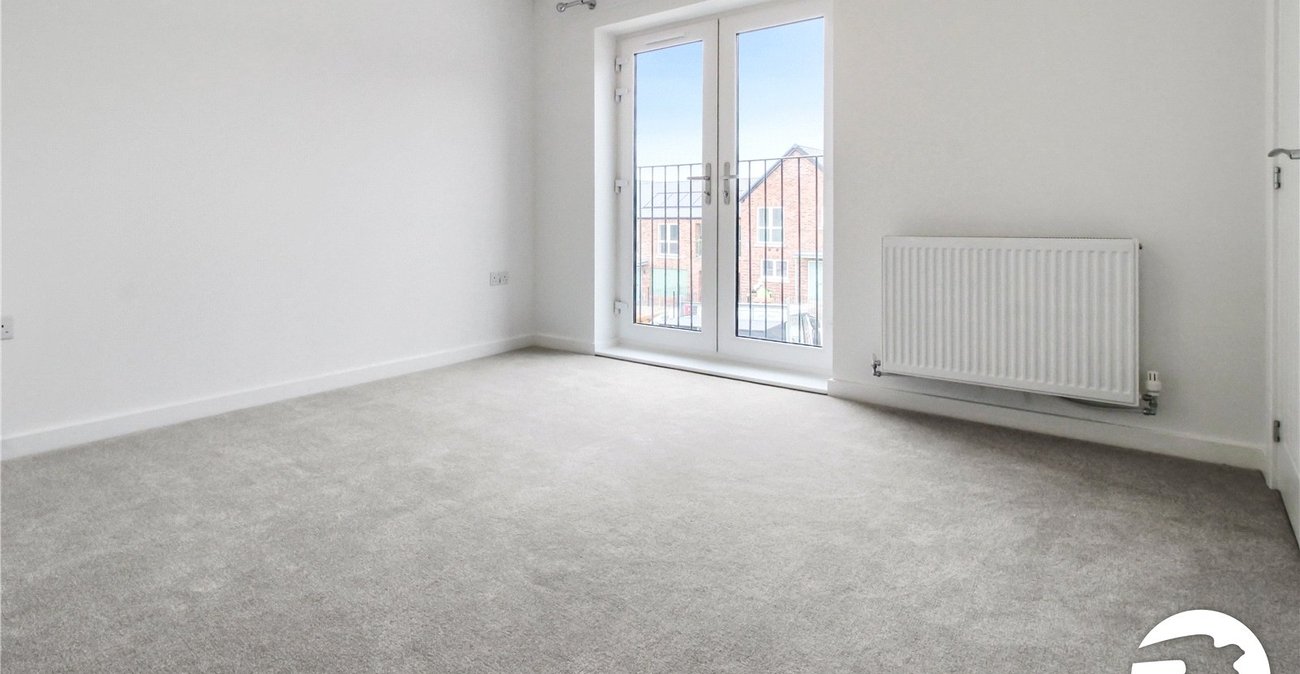 3 bedroom house to rent in Alkerden | Robinson Michael & Jackson