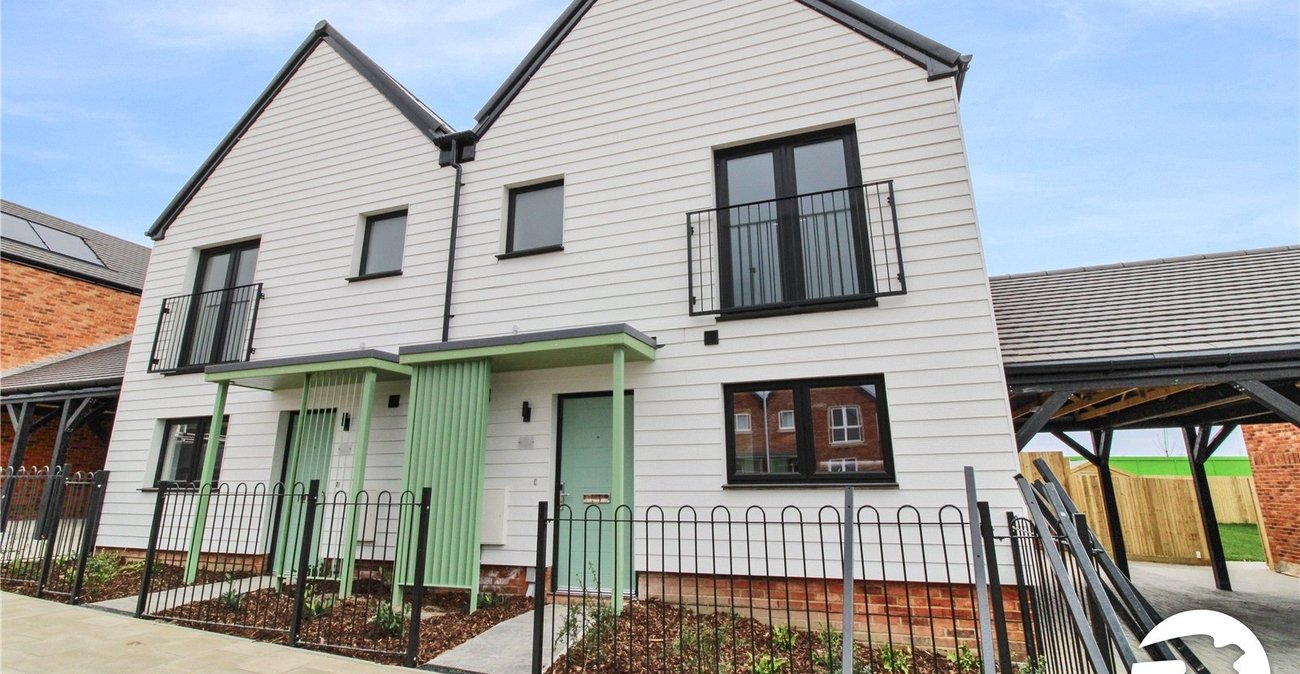 3 bedroom house to rent in Alkerden | Robinson Michael & Jackson