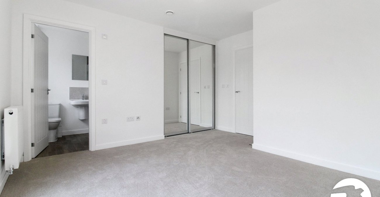 3 bedroom house to rent in Alkerden | Robinson Michael & Jackson