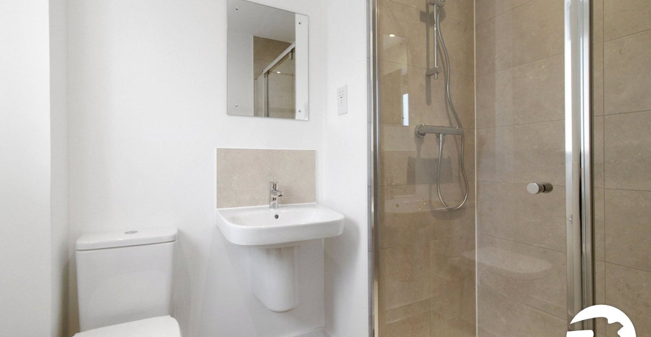 3 bedroom house to rent in Alkerden | Robinson Michael & Jackson