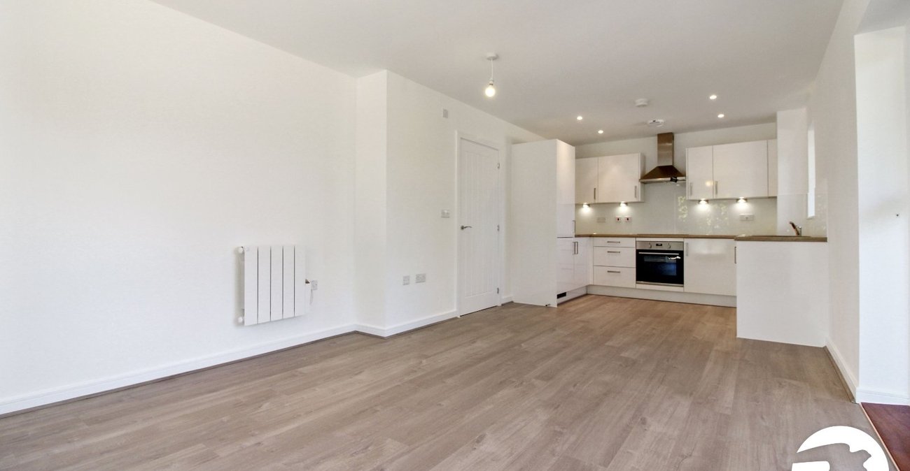 2 bedroom property to rent in Alkerden | Robinson Michael & Jackson
