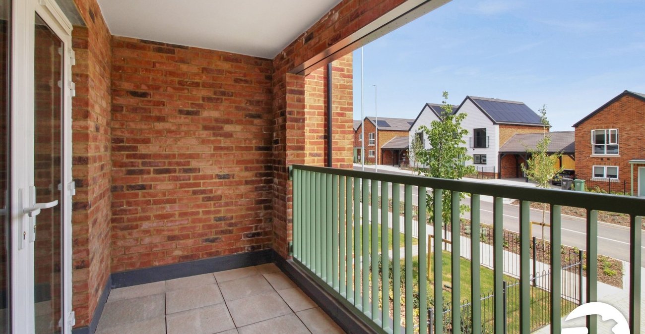 1 bedroom property to rent in Alkerden | Robinson Michael & Jackson