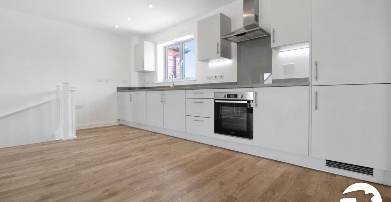 1 bedroom property to rent in Alkerden | Robinson Michael & Jackson