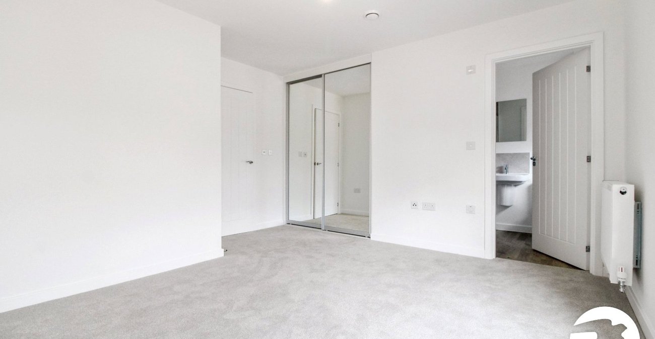 3 bedroom house to rent in Alkerden | Robinson Michael & Jackson