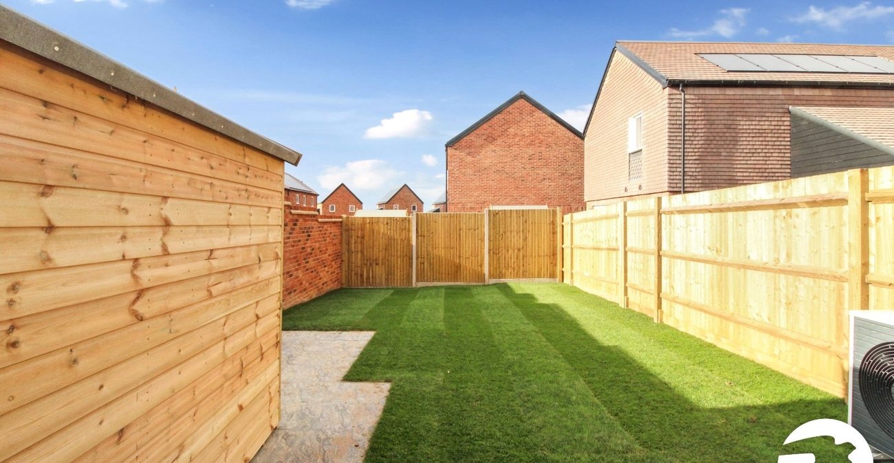 3 bedroom house to rent in Alkerden | Robinson Michael & Jackson