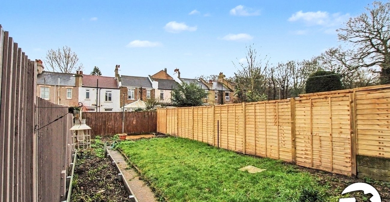3 bedroom house to rent in Abbey Wood | 