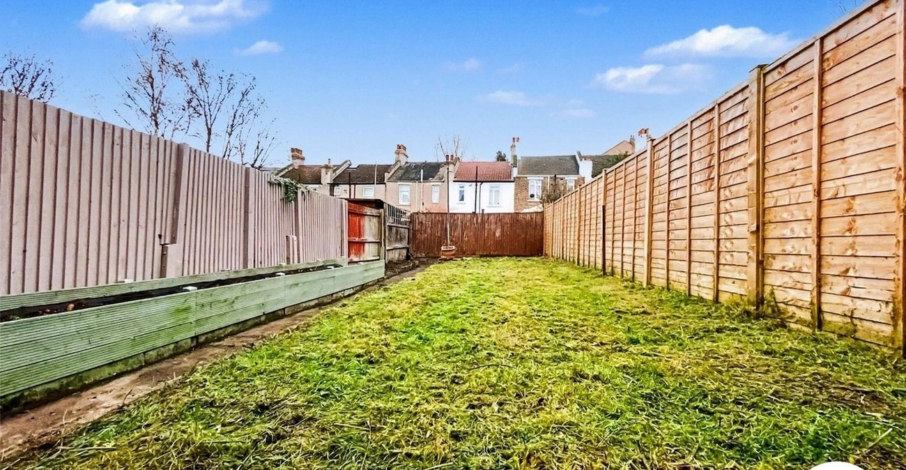 3 bedroom house to rent in Abbey Wood | 