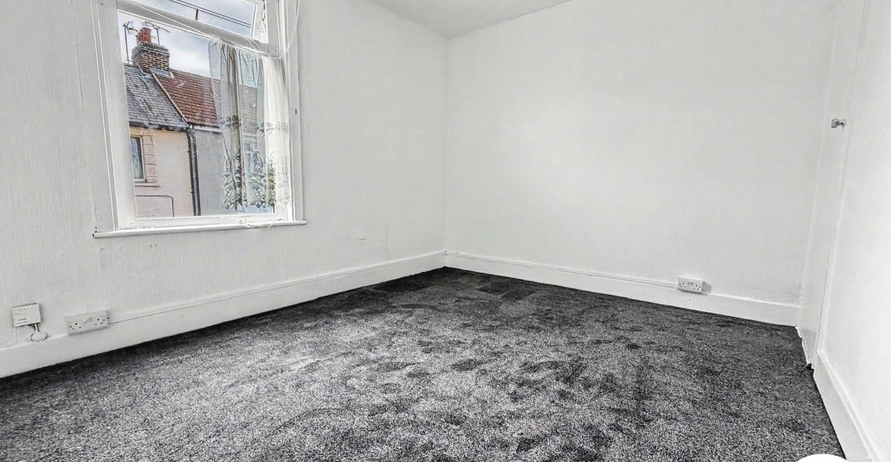 3 bedroom house to rent in Chatham | Robinson Michael & Jackson