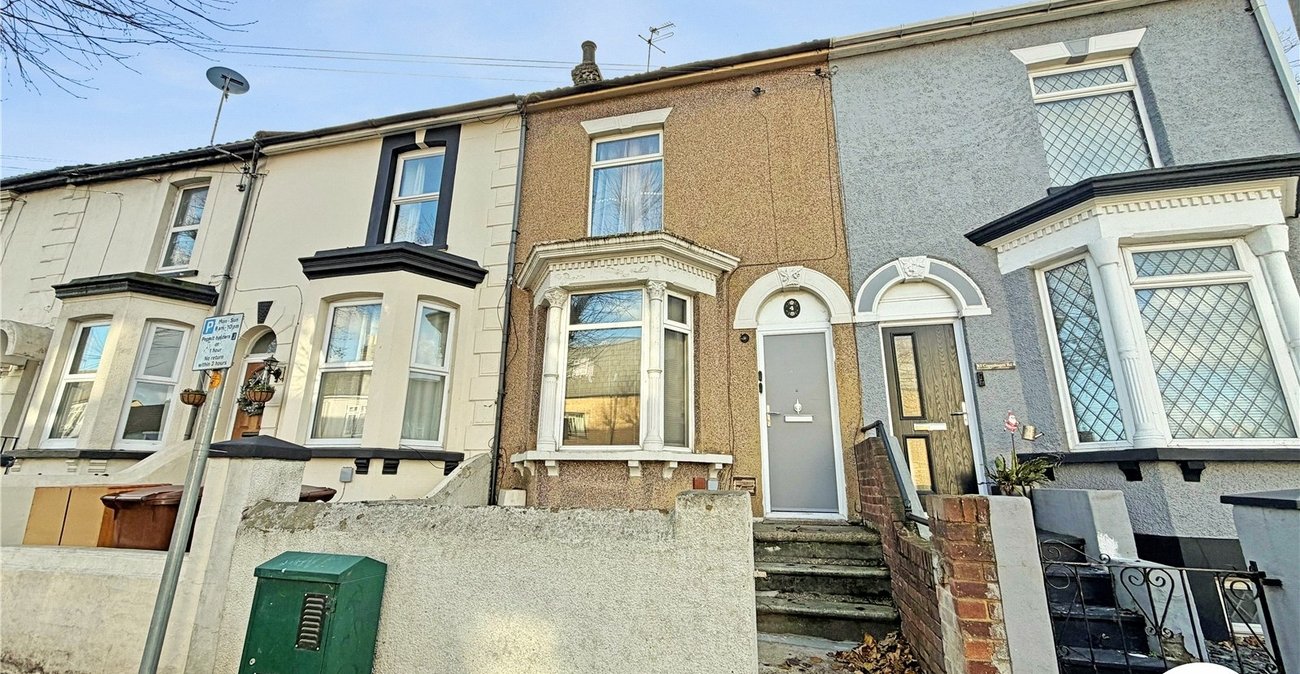 3 bedroom house to rent in Gillingham | Robinson Michael & Jackson