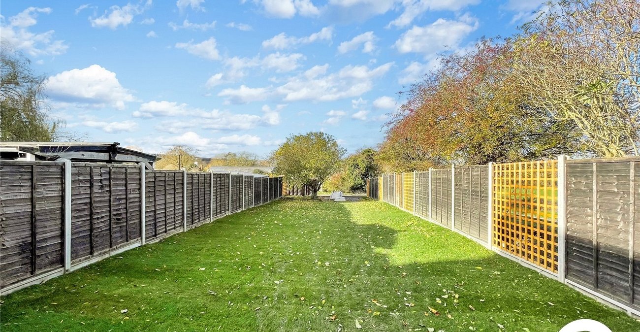 3 bedroom house to rent in Horton Kirby | Robinson Jackson