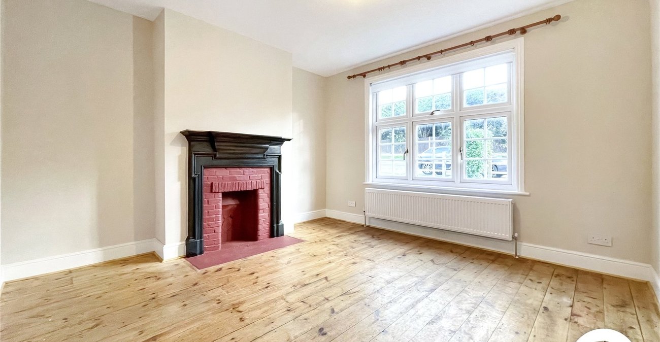3 bedroom house to rent in Horton Kirby | Robinson Jackson