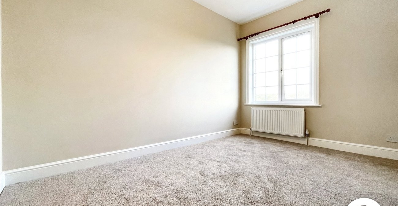 3 bedroom house to rent in Horton Kirby | Robinson Jackson