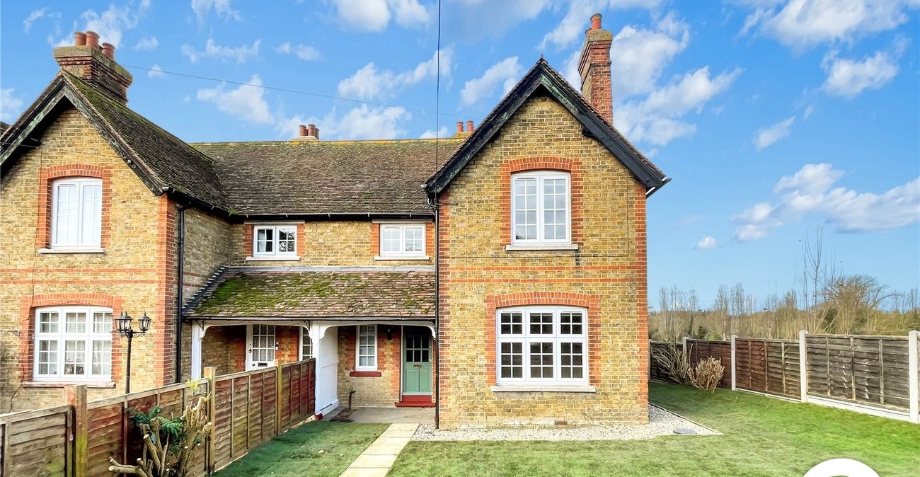 3 bedroom house to rent in Horton Kirby | Robinson Jackson
