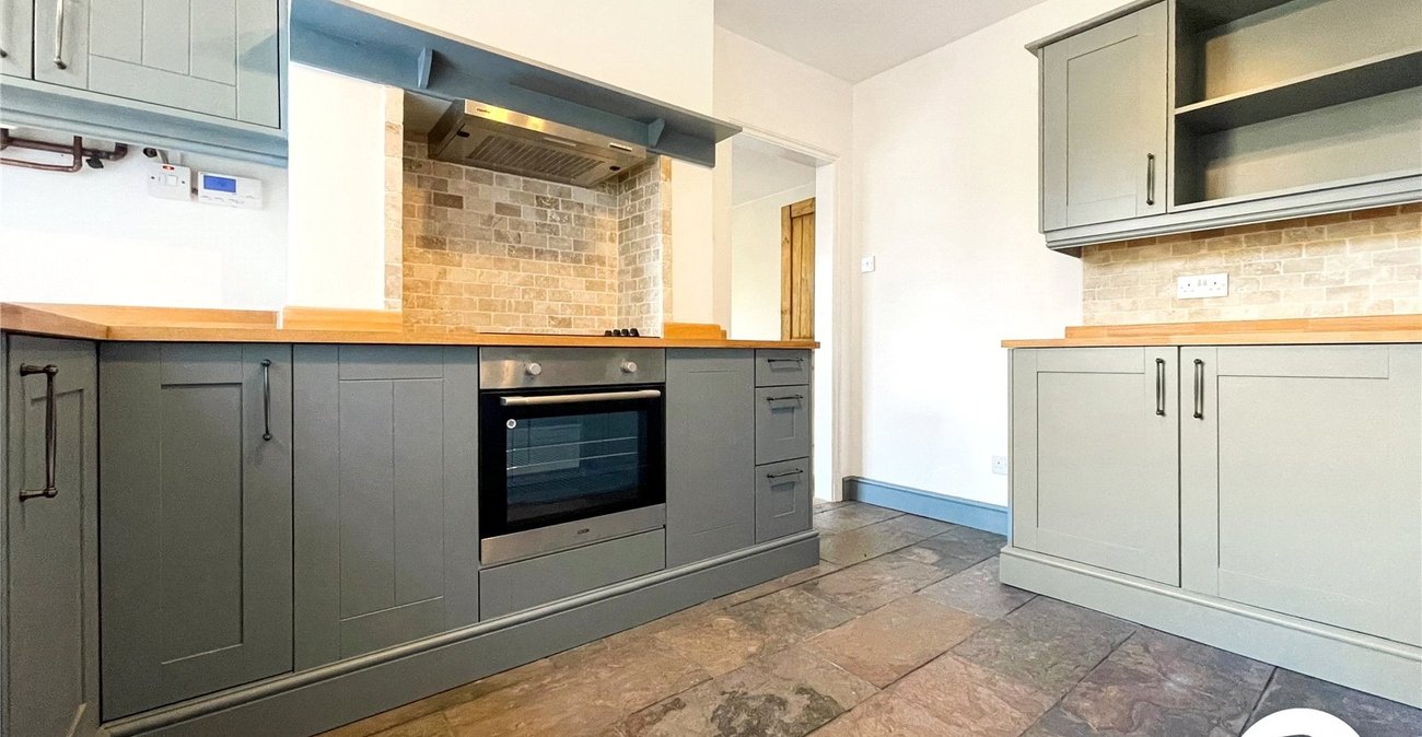 3 bedroom house to rent in Horton Kirby | Robinson Jackson