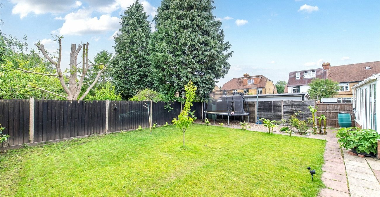 3 bedroom house to rent in Maidstone | Robinson Michael & Jackson