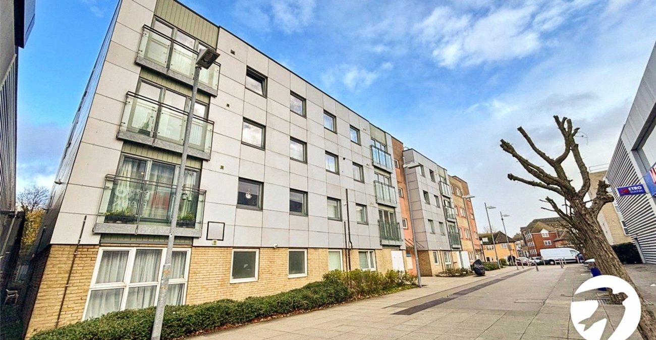 2 bedroom property to rent in Orpington | Robinson Jackson