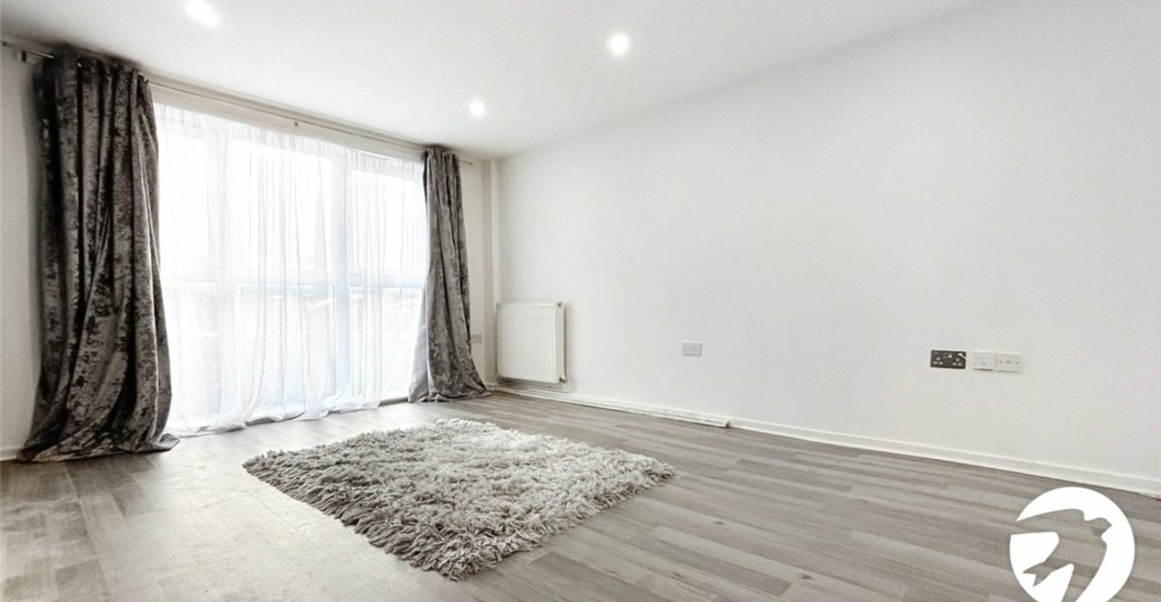 2 bedroom property to rent in Orpington | Robinson Jackson