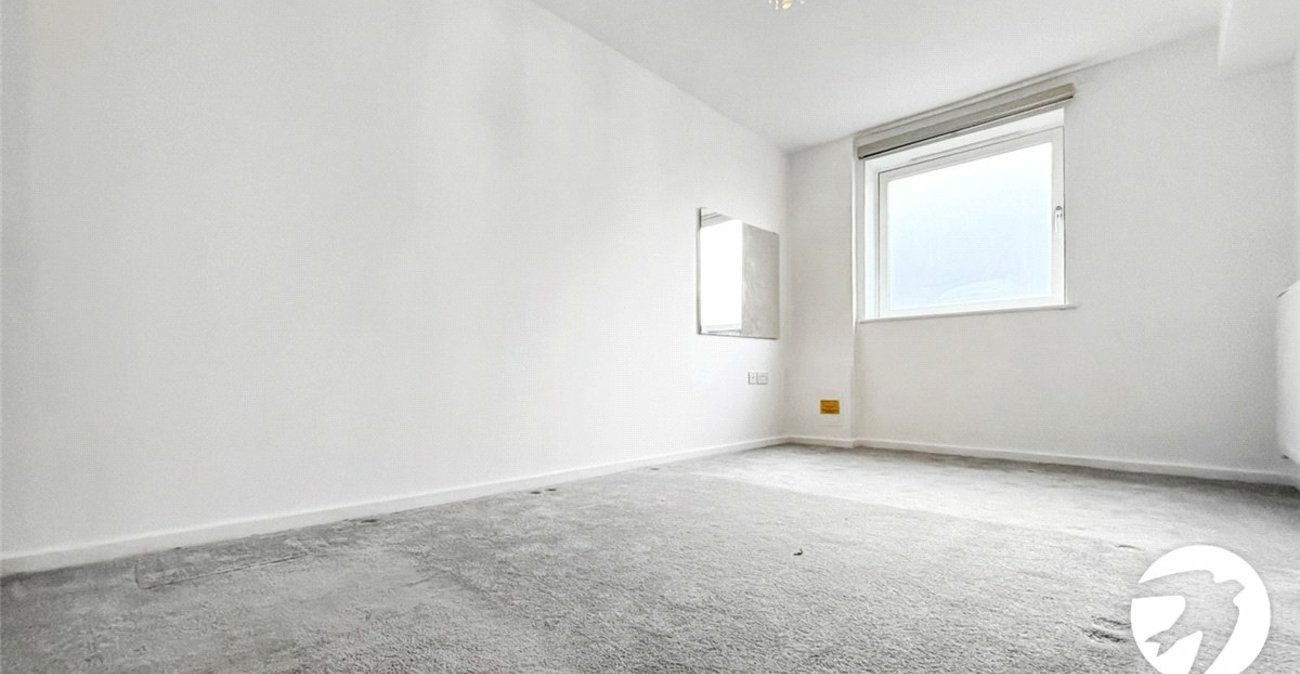 2 bedroom property to rent in Orpington | Robinson Jackson