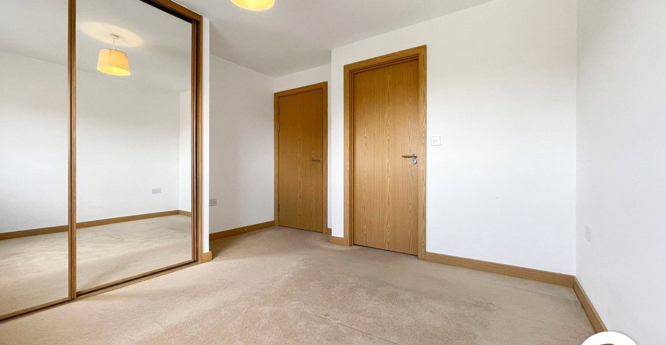 2 bedroom property to rent in Dartford | Robinson Jackson
