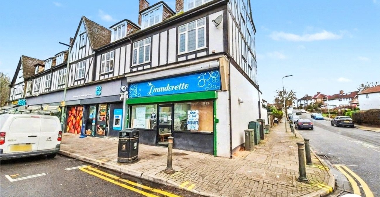 2 bedroom property to rent in Orpington | Robinson Jackson