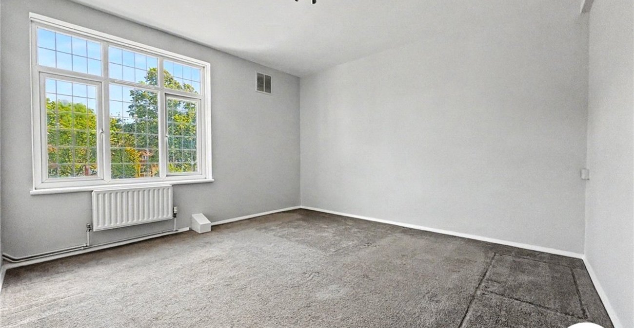 2 bedroom property to rent in Orpington | Robinson Jackson