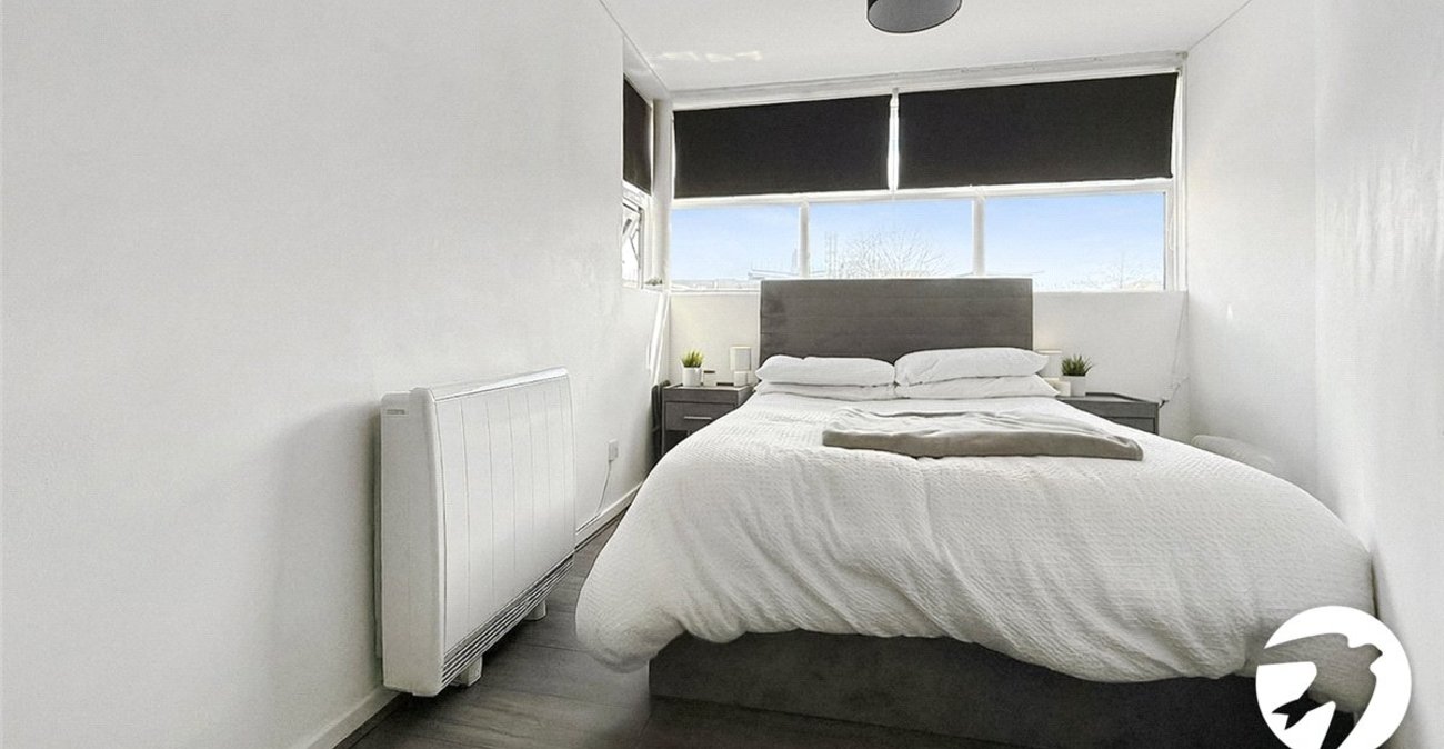 2 bedroom property to rent in Orpington | Robinson Jackson